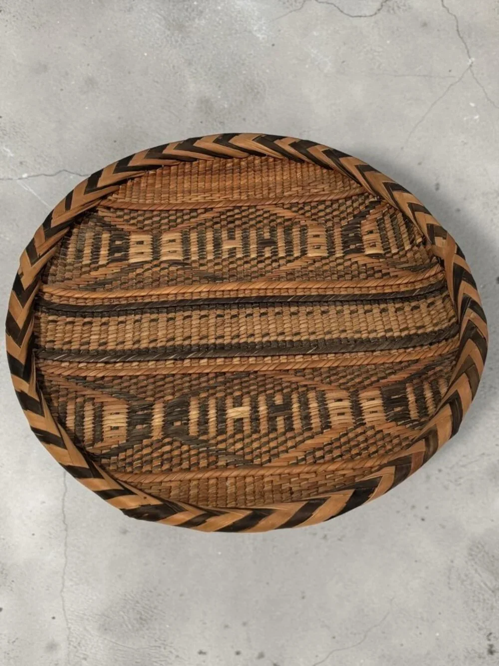 Handwoven Round Tribal Rattan Basket With Geometric Pattern  12